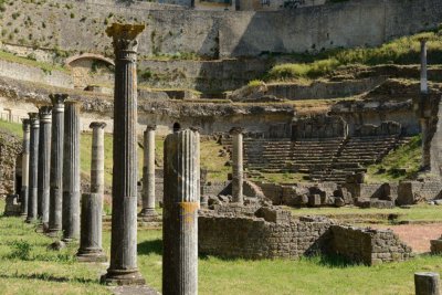 amphitheater volterra