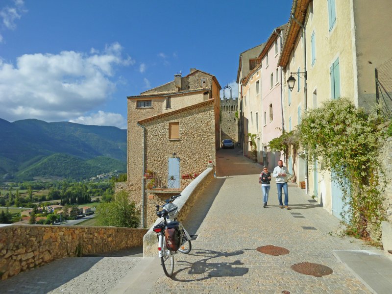 Montbrun-les-bains Radurlaub Provence